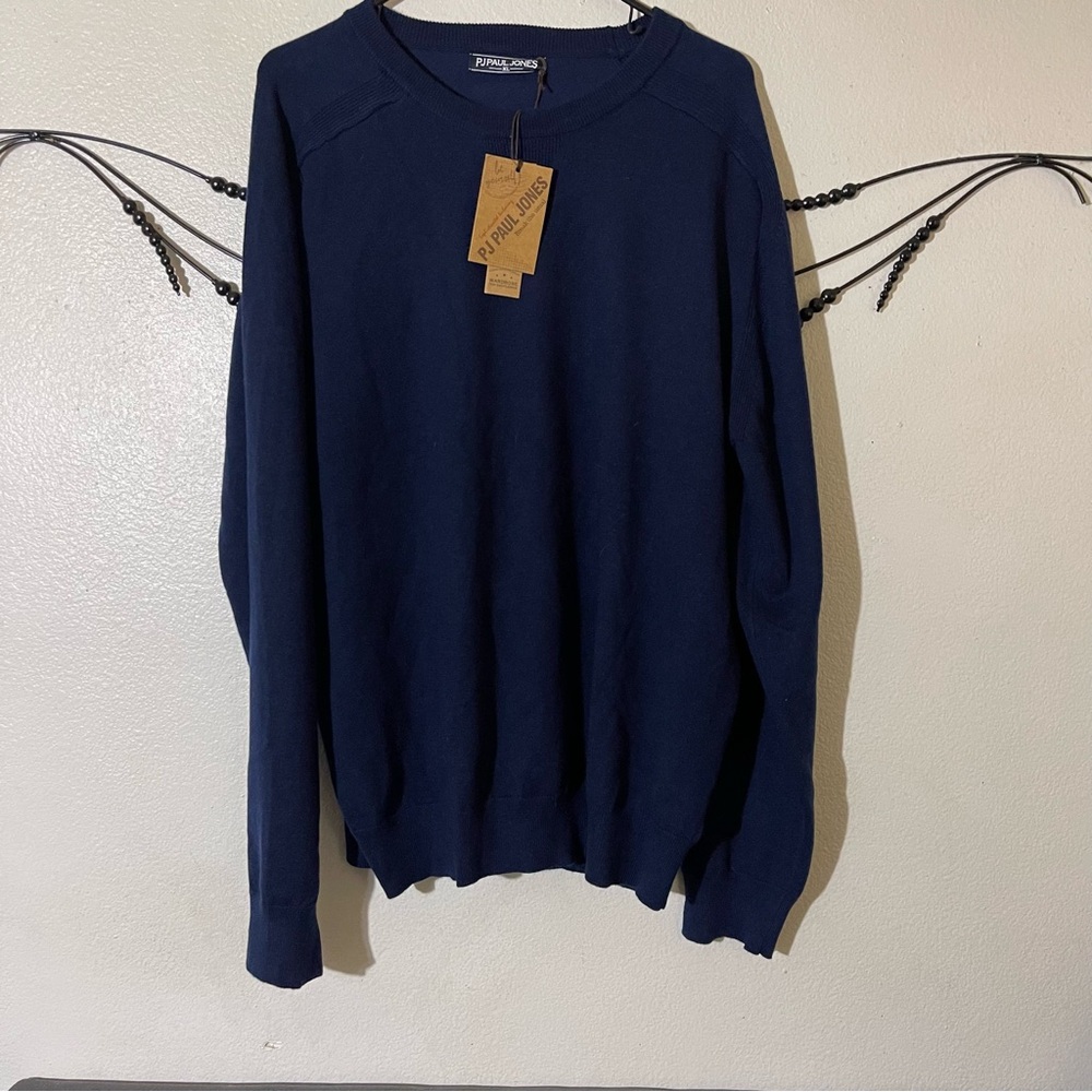 Men's Classic Navy Crewneck Sweater